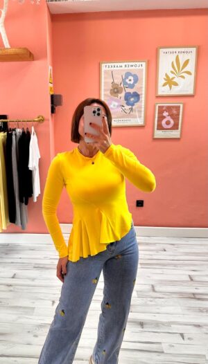 CAMISETA ASIMÉTRICA LUMINA